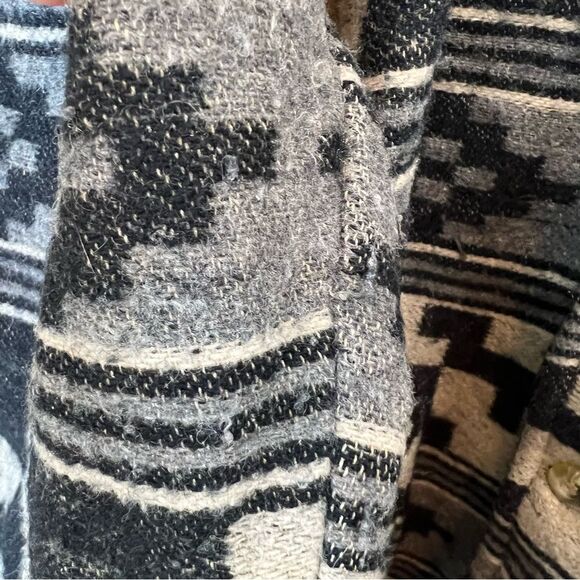 Vintage Aztec Patterned Wool Blazer - Picture 9 of 16